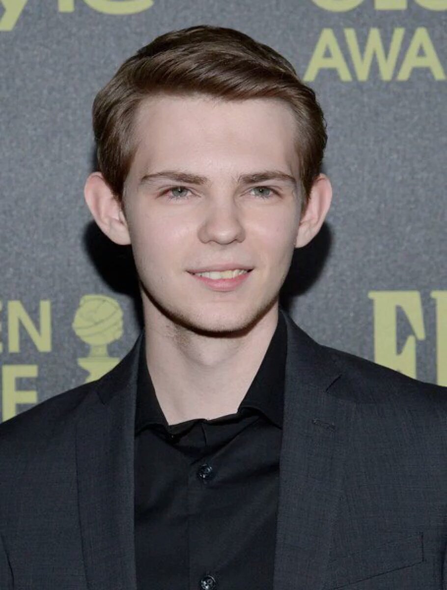Robbie Kay (born 1995) Robbie Kay (born 1995)